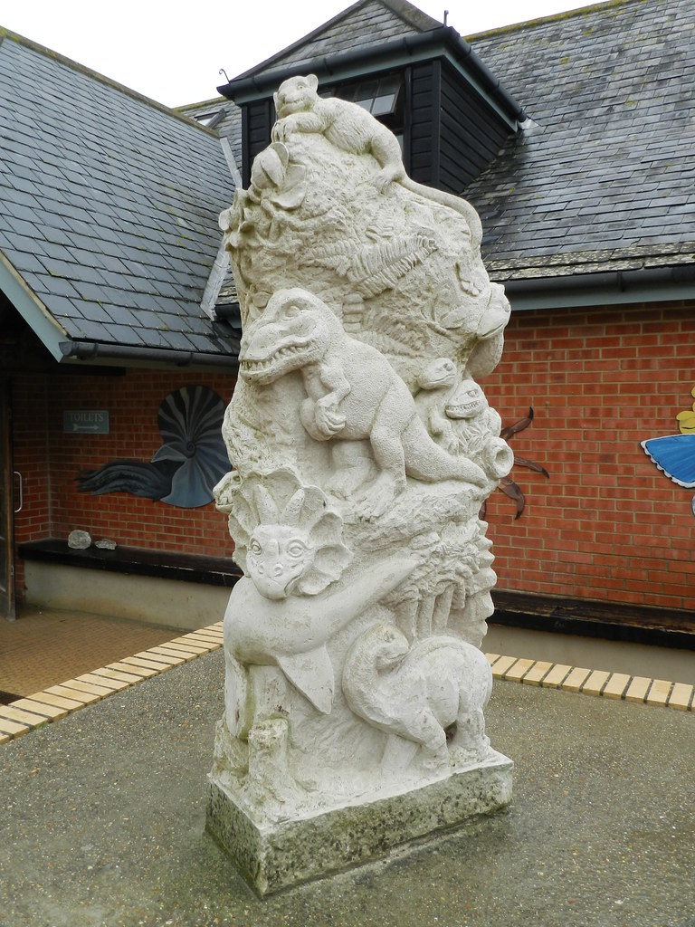 Livingstone sculpture Jonathan Sells Lulworth Cove, Dor… Flickr