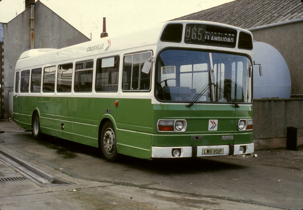 BS3560 LMB951P CROSVILLE GARAGE LLANDUDNO JUNCTION TUE 26.… Flickr