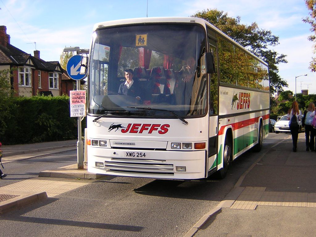 XWG 254 Jeffs XWG 254 (ex M630 FNS) Volvo B10M/Jonckheer… Flickr