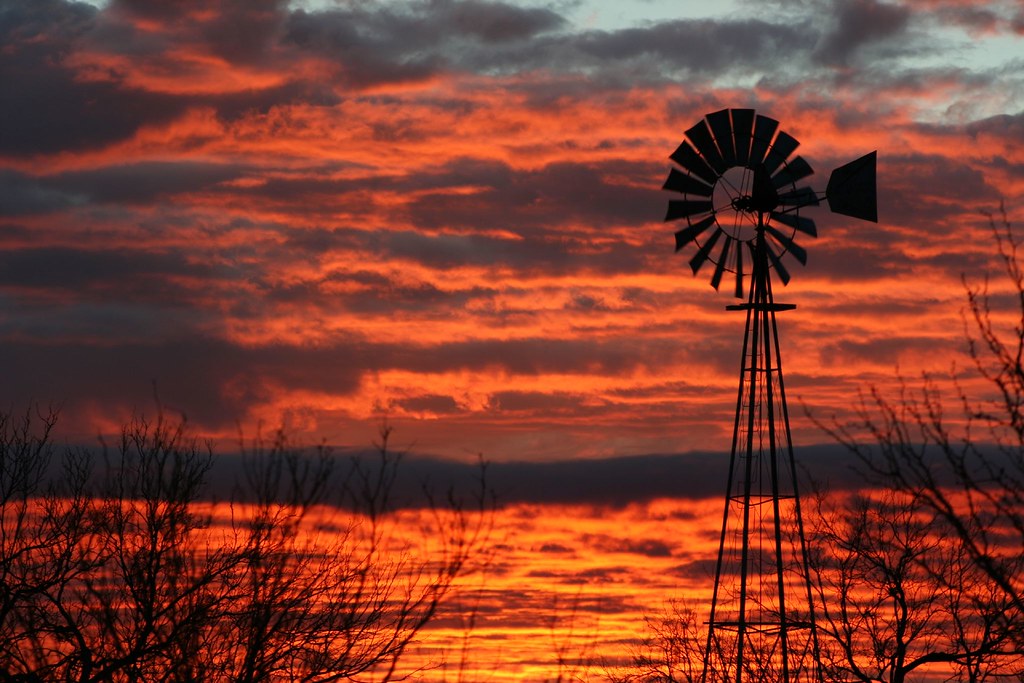 West Texas Sunrise God made this one awesome, first we hav… Flickr