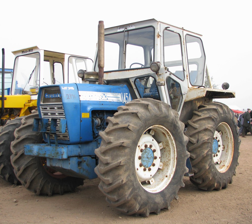 County 1454 4WD tractor Cheffins vintage and classic aucti… Flickr