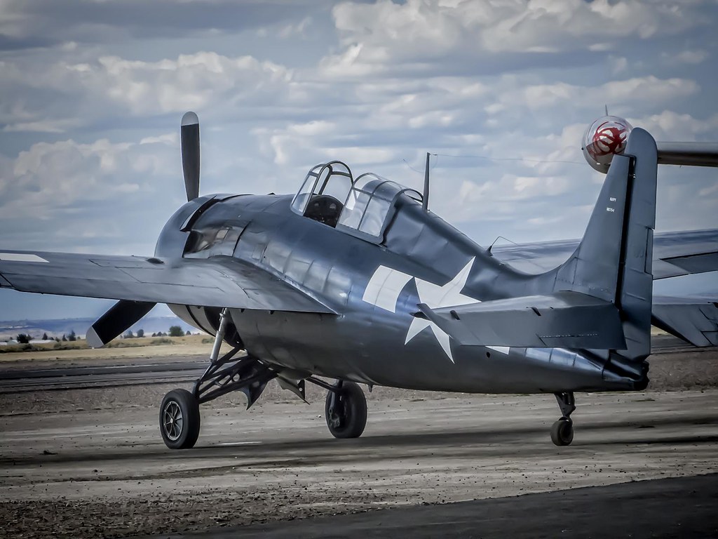 A restored WWII aircraft at the 2014 Air Show of the Cascades near