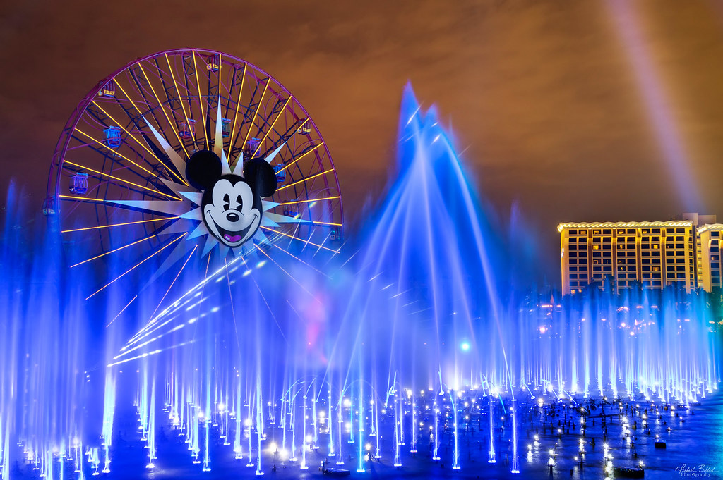 Fountains Of Blue Continuing with our west coast Disney th… Flickr