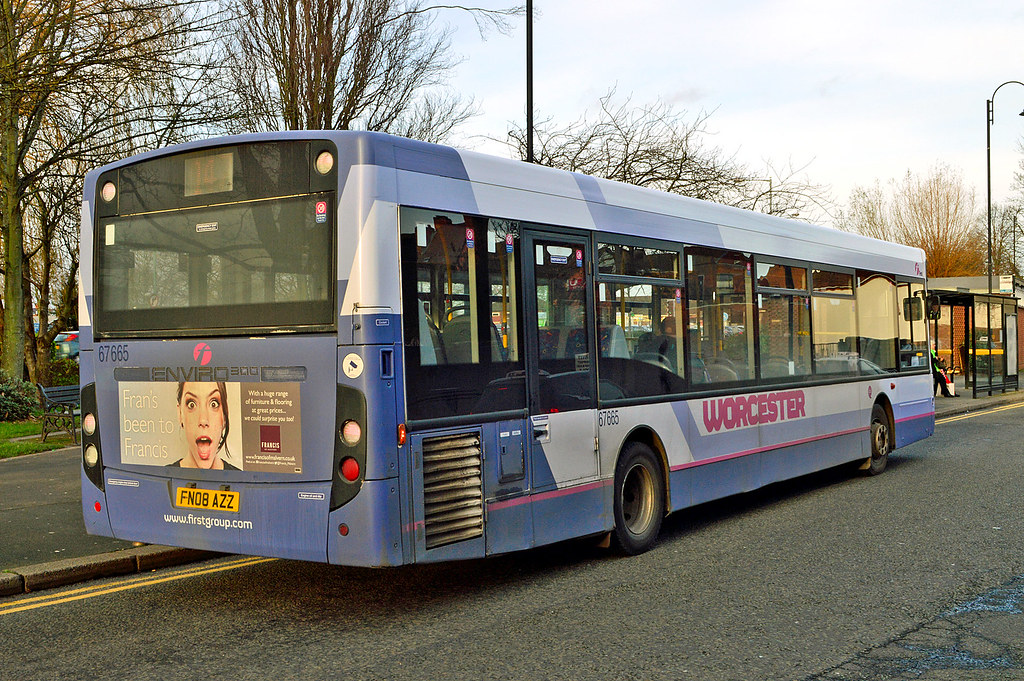 First 67665 Bromsgrove Bus Stn ee16svt Flickr