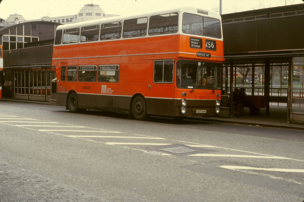 BS4099 GDB166N PICCADILLY GARDENS BUS STATION MANCHESTER T… Flickr