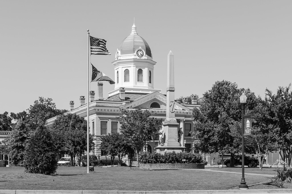 Jasper County Courthouse Jasper County Courthouse in Monti… Flickr