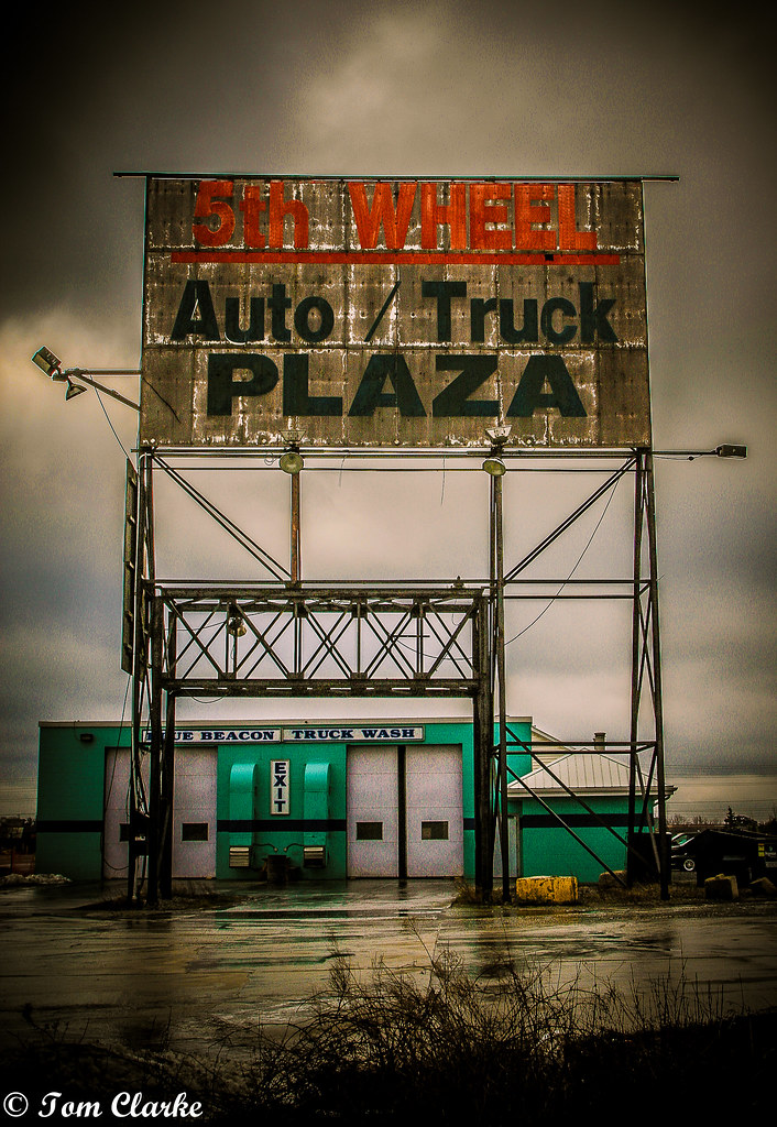 5th WHEEL TRUCK STOP The first large Truck stop in Ontario… Flickr
