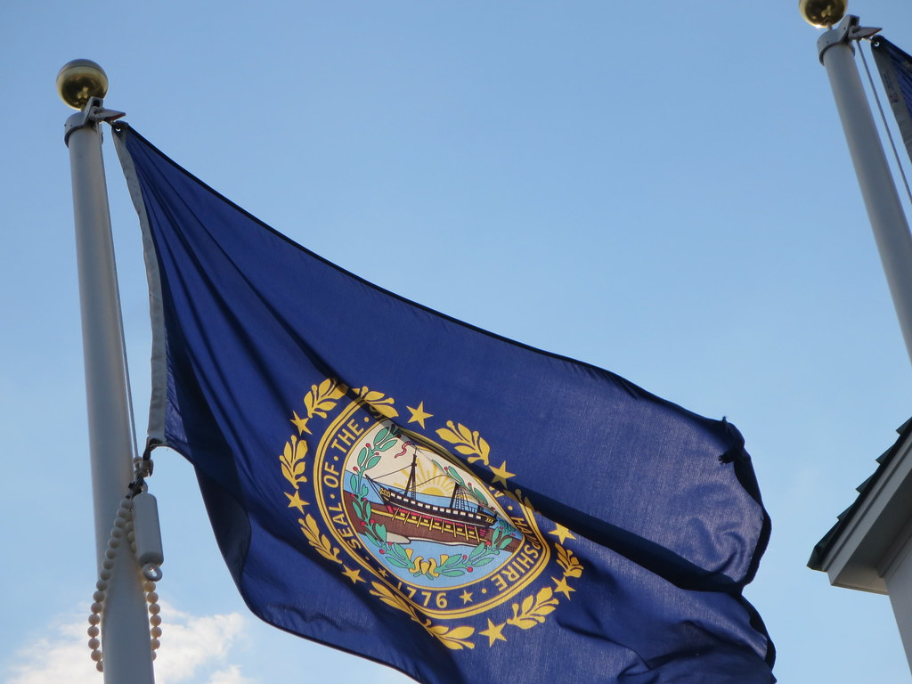 The flag of the State of New Hampshire New Hampshire, USA … Flickr