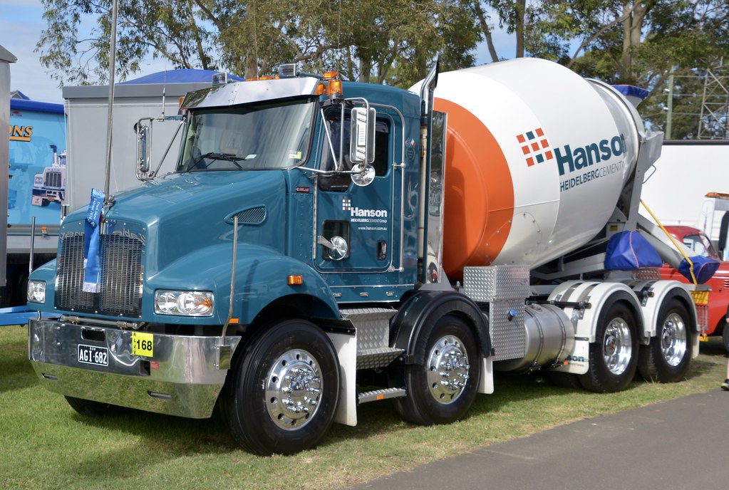 Hanson Twin steer Kenworth quarterdeck888 Flickr