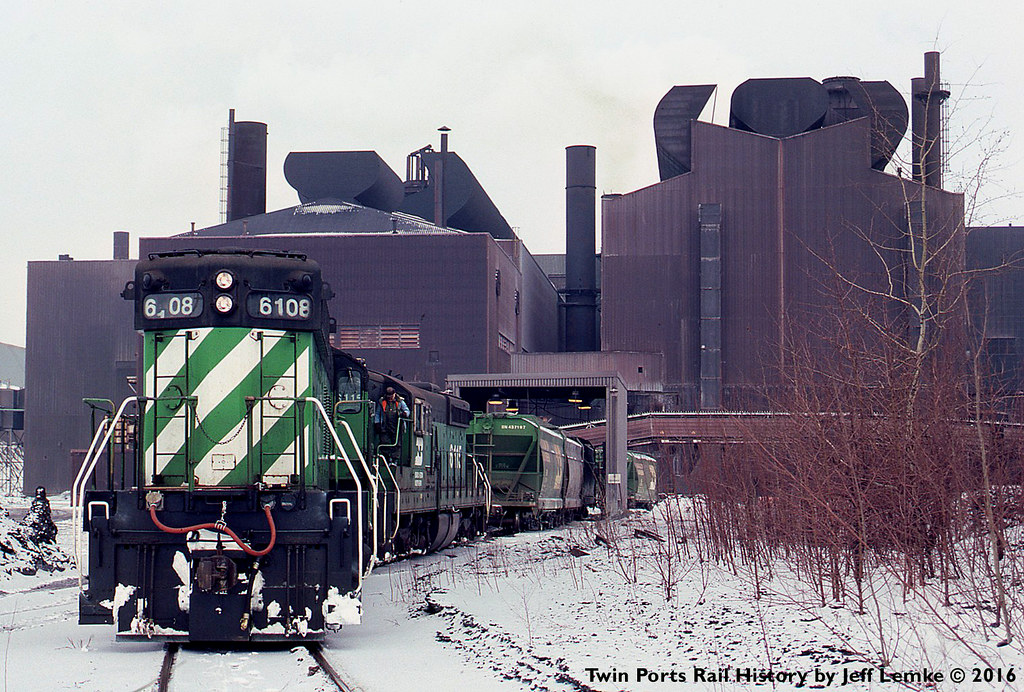 Burlington Northern Railroad — Delivering Bentonite Clay —… Flickr