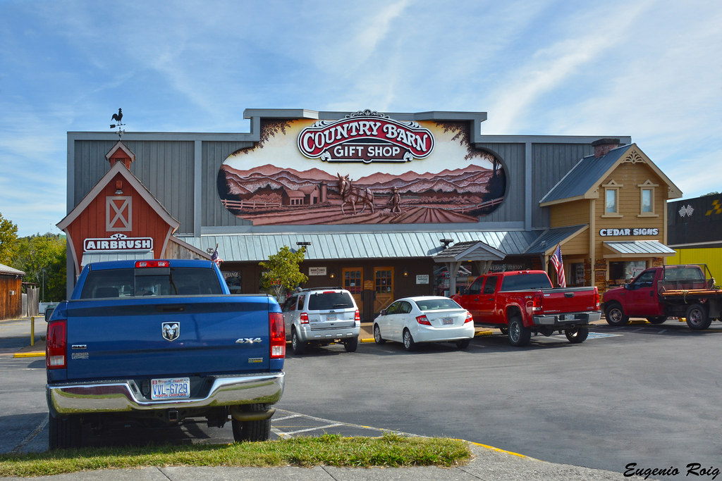 Country Barn Gift Shop. Pigeon TN Country Barn Gift… Flickr