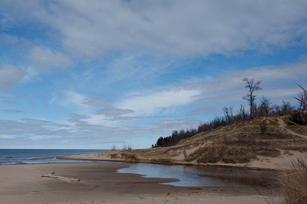 LAKE MI AT DUCK LAKE CHANNEL 2016.03.18 Olympus digital ca… Flickr