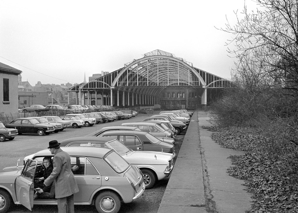 Bath (Green Park) (1), 1976 Showing the station's temporar… Flickr