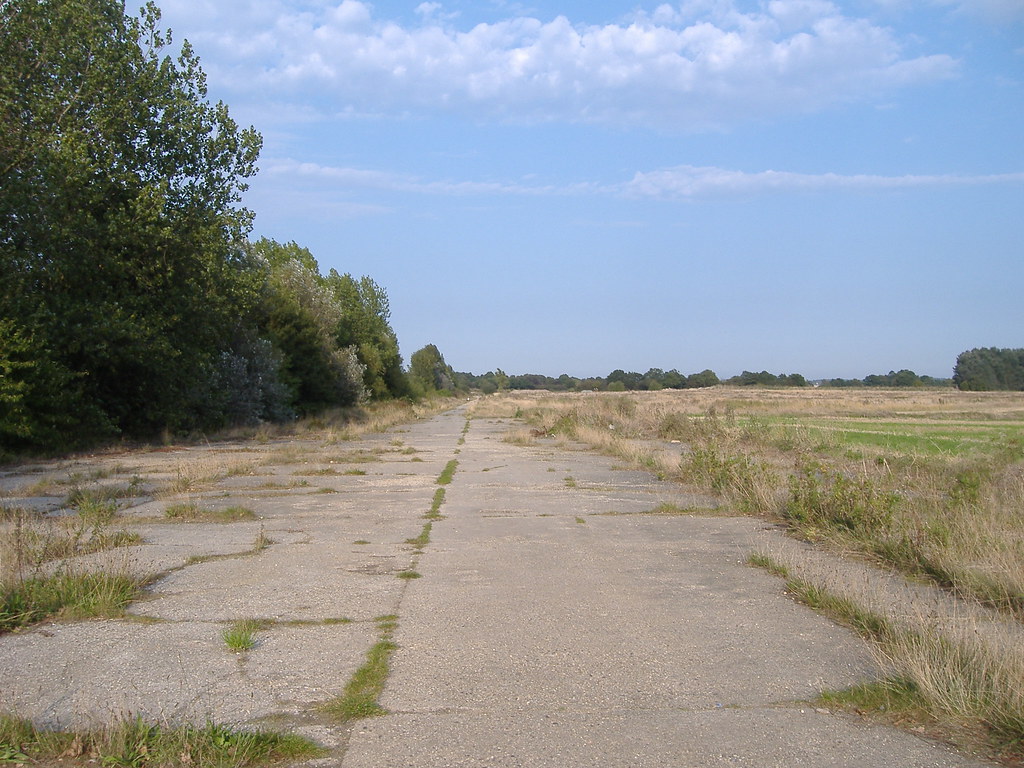 Sudbury Airfield at Acton Suffolk Sudbury airfield was ope… Flickr