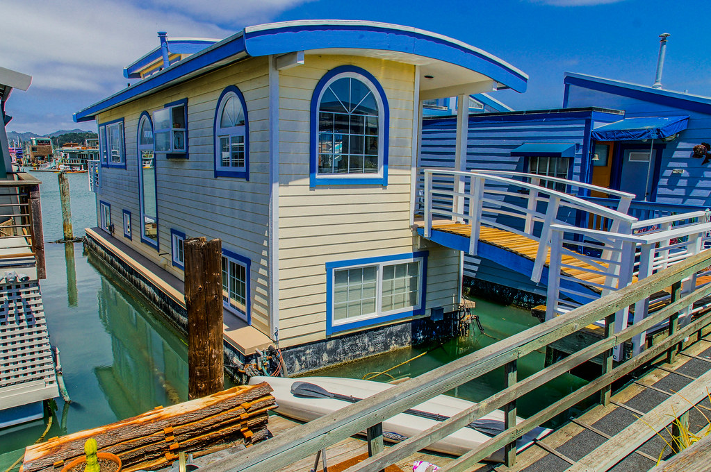 Floating homesDSC1335Sausalito, Marin County, CA Flickr