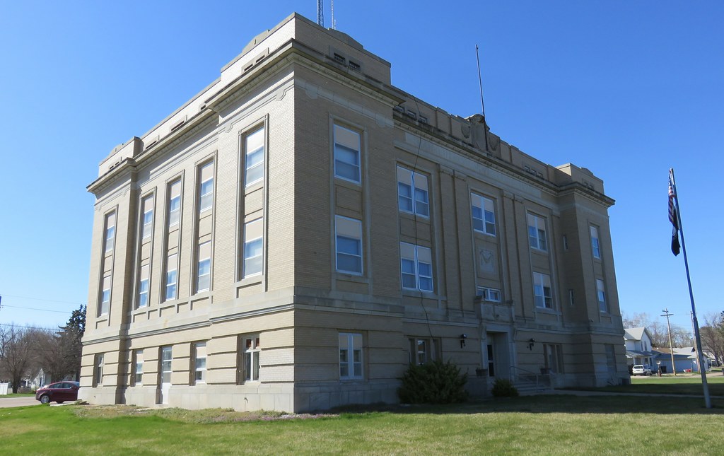 Franklin County Courthouse (Franklin, Nebraska) I loved th… Flickr