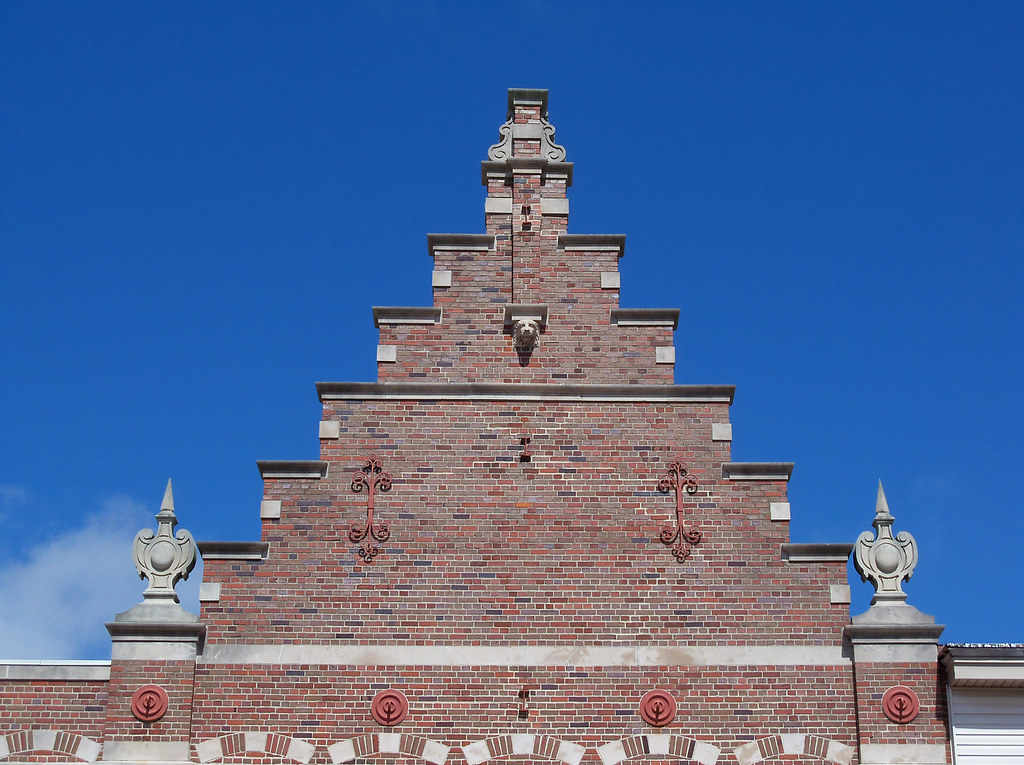 OH Bellefontaine Building Architecture detail for a buil… Flickr