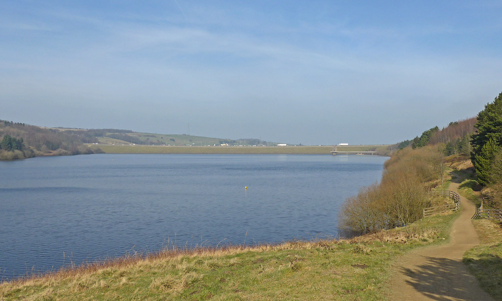 Scammonden Reservoir M62 running across the dam Tim Green Flickr