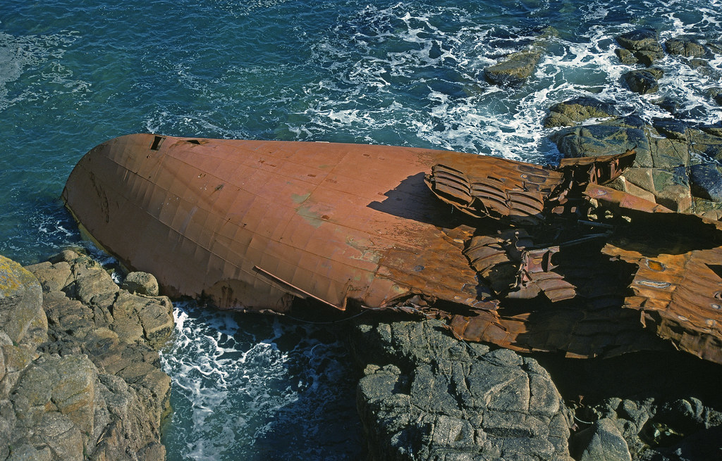 Wreck of the Union Star, Lamorna, Cornwall All that remain… Flickr