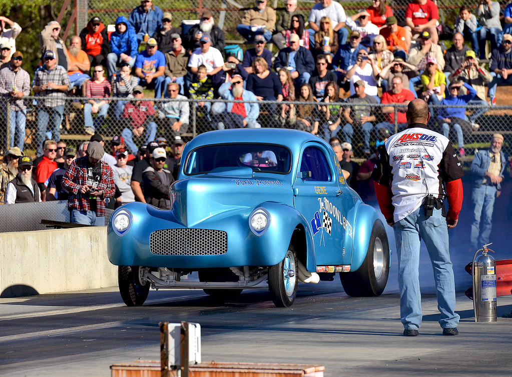 Gene Cromer in his original "The Moonlighter" Willys Gasse… Flickr