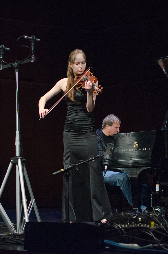Geneva Lewis and Christopher O'Riley 18yearold violinist… Flickr