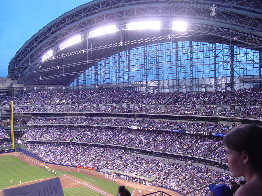 Miller Park vs the Cubs Miller Park packed to capacity as … Flickr