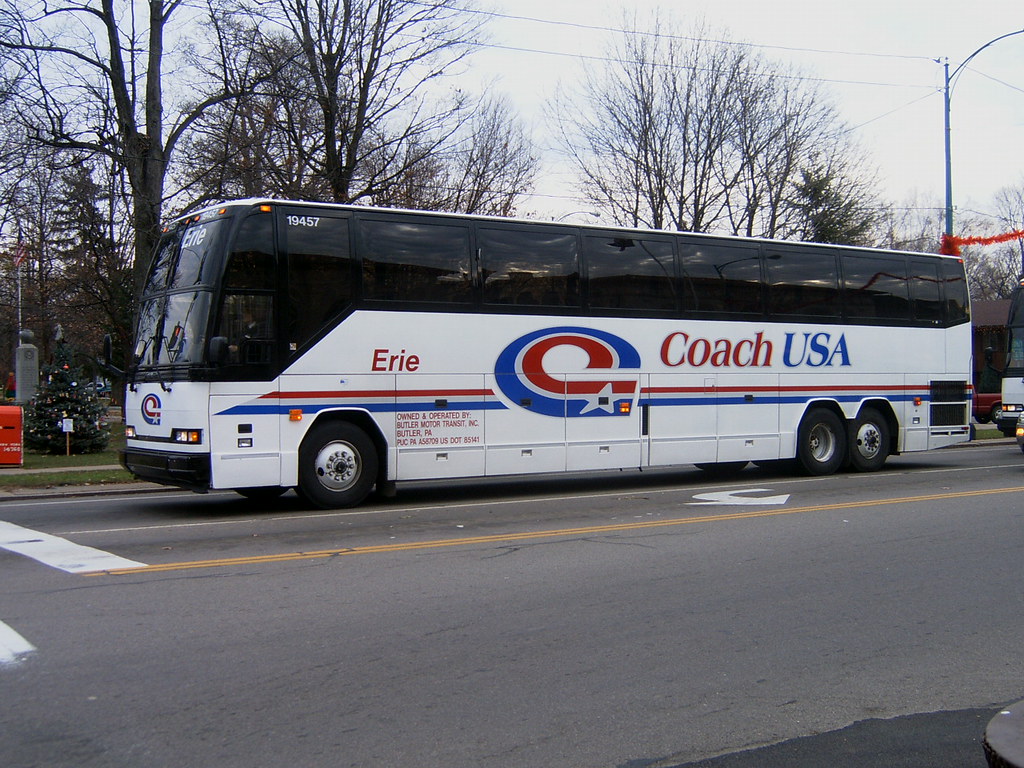Coach USA Prevost If you look behind the bus, you can see … Flickr
