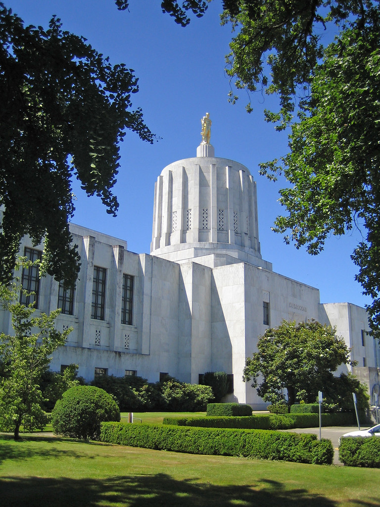 Oregon State Capitol in Salem This capitol building featur… Flickr