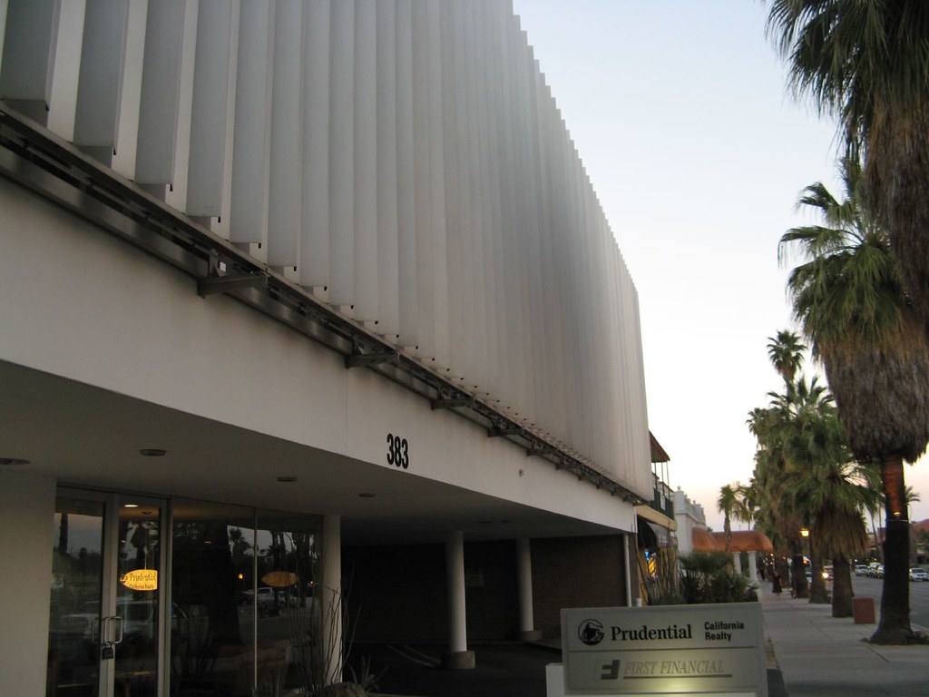 Prudential Building, 1948 Welton Becket, architect. Flickr