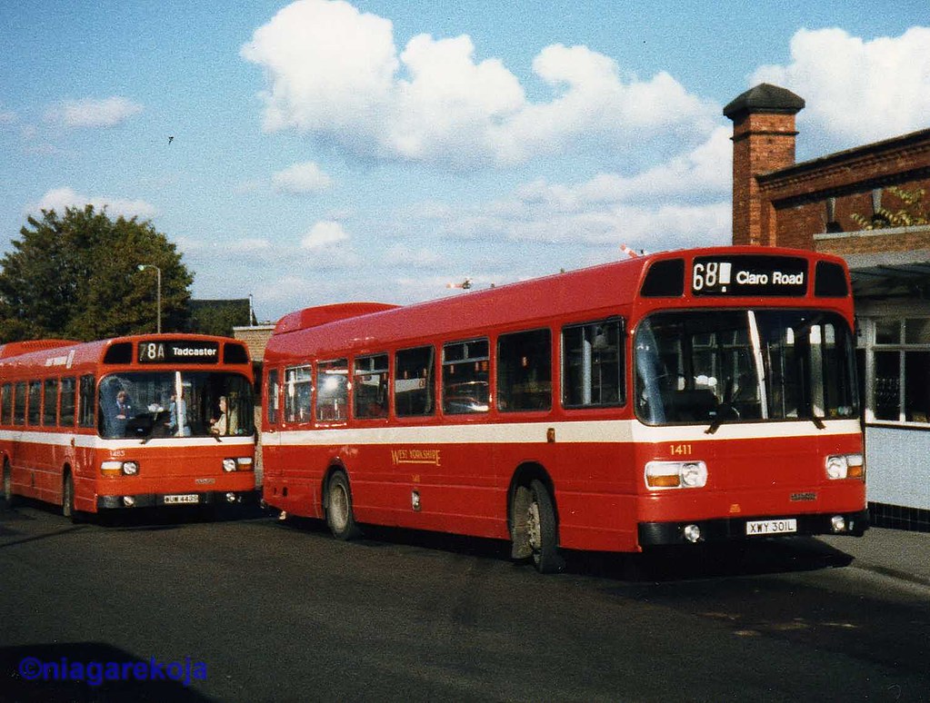West Yorkshire West Yorkshire Road Car 1411 XWY301L Leylan… Flickr