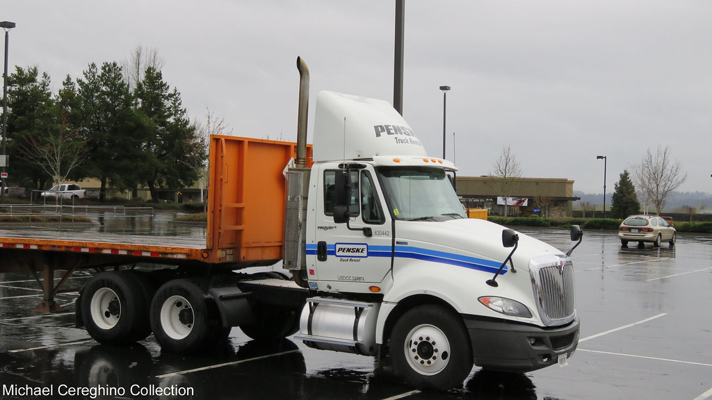 Penske Truck Rentals International Prostar daycab Penske T… Flickr
