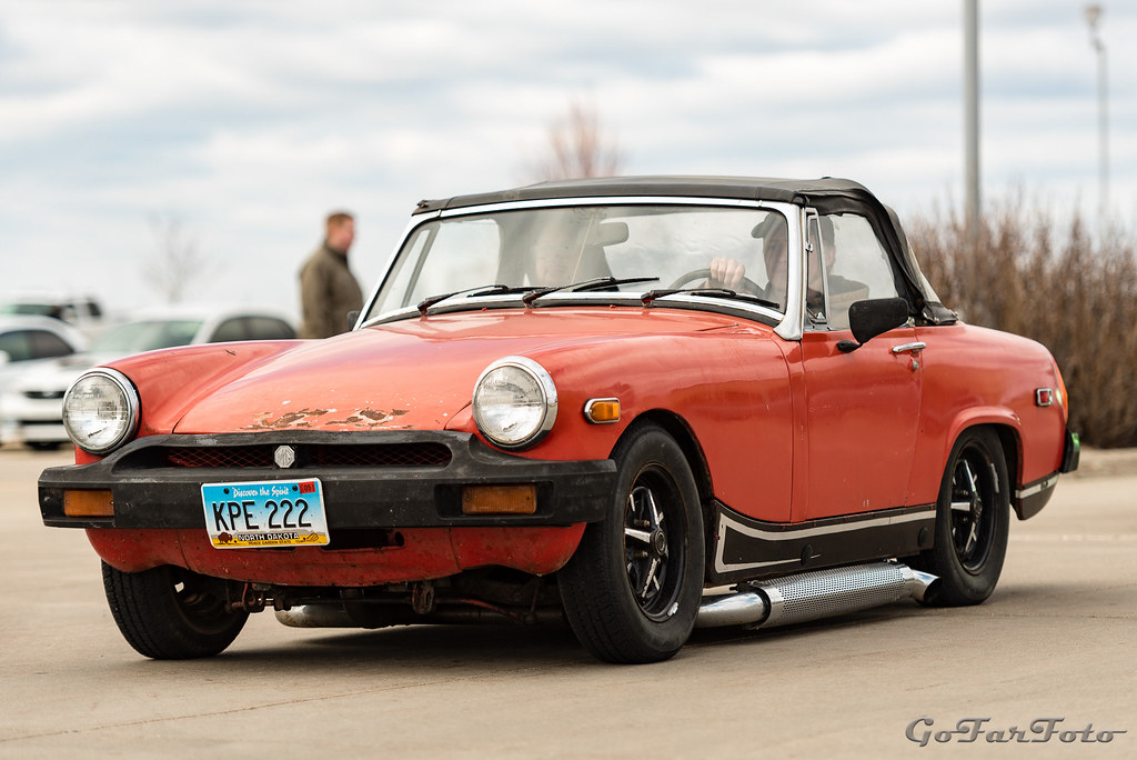 047 Fargo Cars & Coffee 20160410 Fargo Cars & Coffee April… Flickr