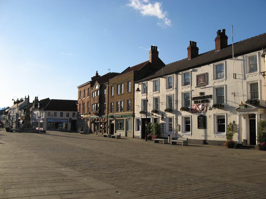 IMG_4609 The Londesborough Pub & Hotel, Selby. Andrew Batram Flickr