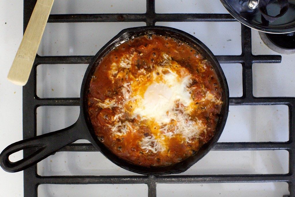 glurp glurp glurp Eggs in Purgatory, PuttanescaStyle on s… Flickr