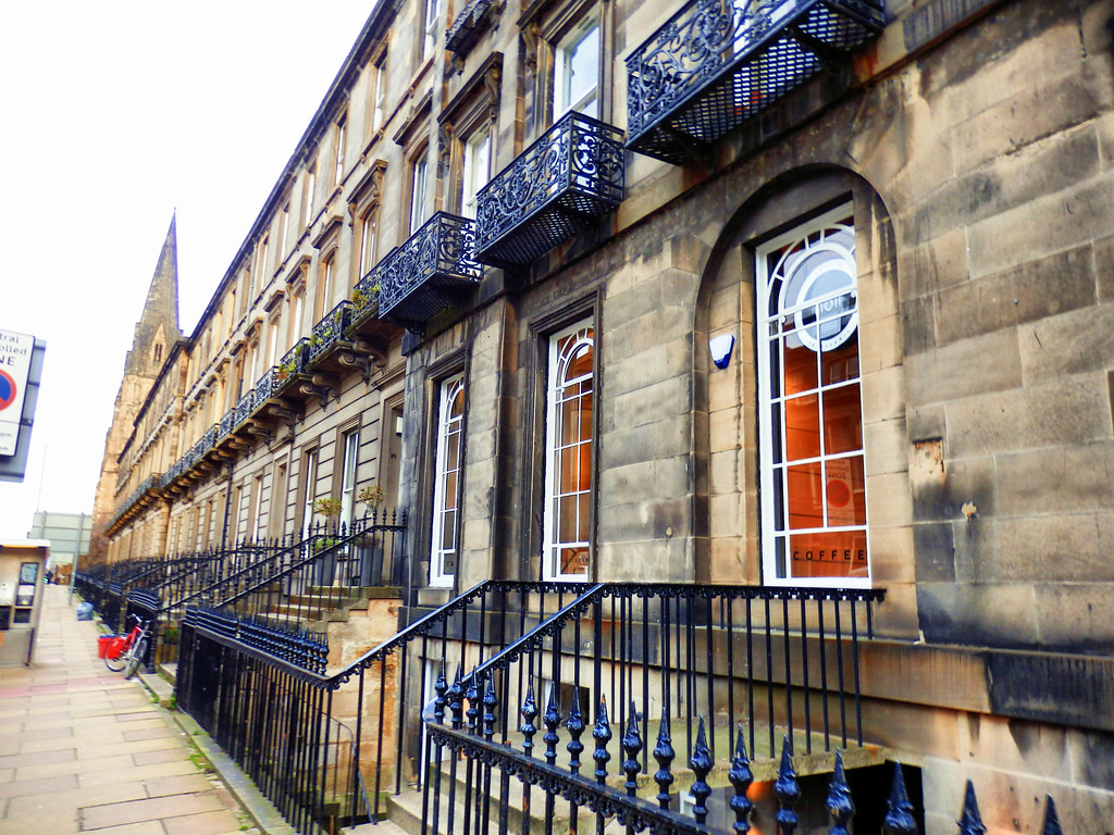 Palmerston Place, West End, Edinburgh The West End of Edin… Flickr