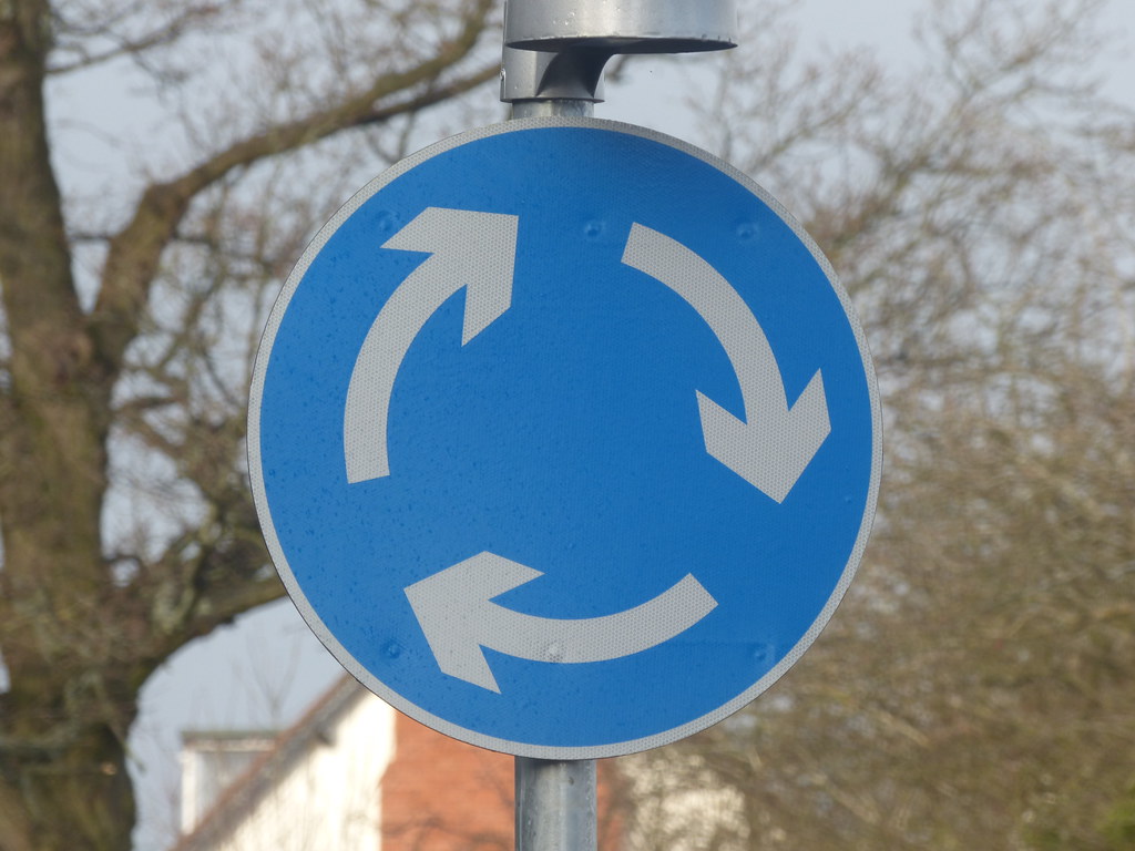 Birmingham Road, Alvechurch roundabout sign a photo on Flickriver
