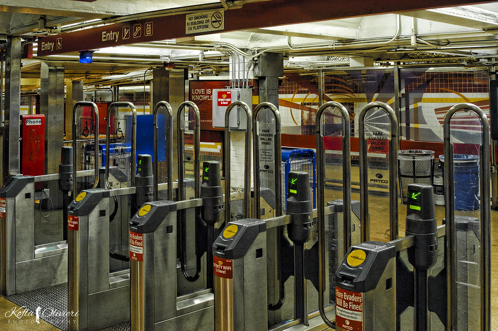 8th Street PATCO (SEPTA station) 8th Street is a subway st… Flickr