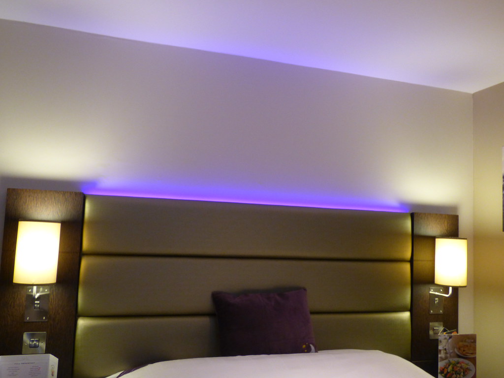 Premier Inn Warrington M6 J21 purple light a photo on Flickriver