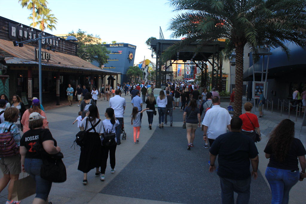 EpcotDisney Springs 2016 (64) BMHS Bands Flickr