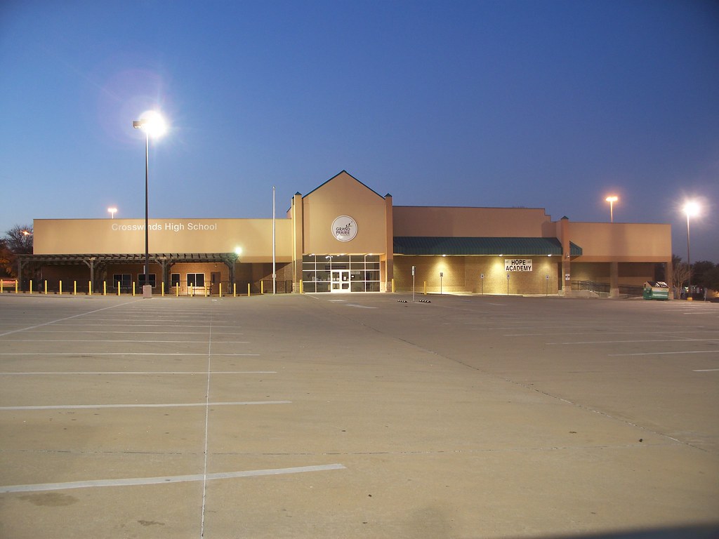 Crosswinds High School (former WinnDixie) Grand Prairie, … Flickr