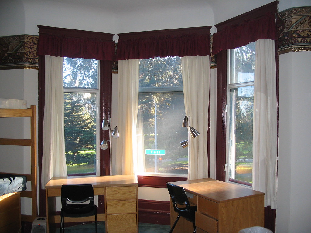 Clunie House Room 201 Clunie House, Room 201, site of the … Flickr