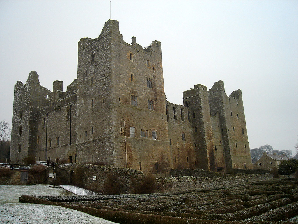 Castle Bolton Mary Queen of Scots was imprisoned here at o… Flickr