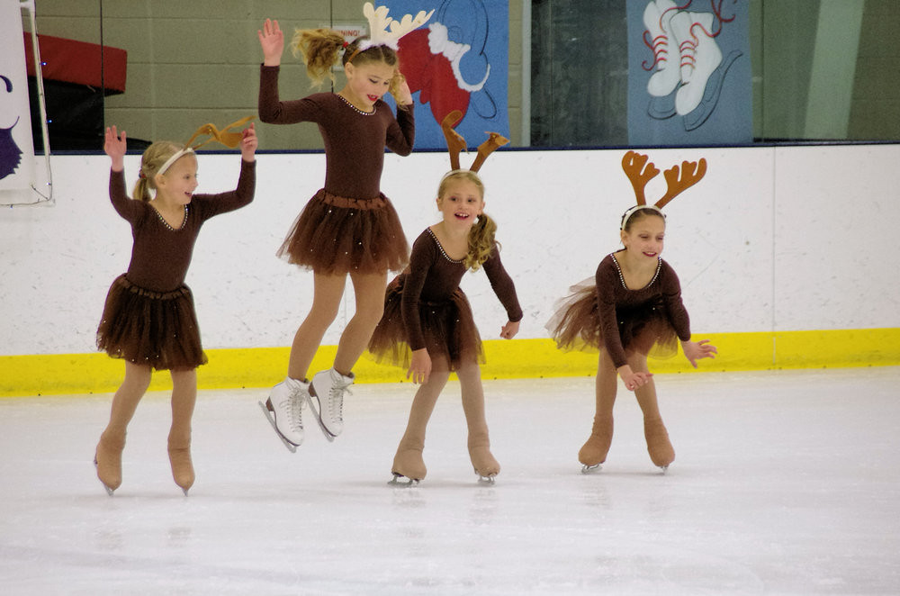 517565_lzn Flagstaff Figure Skating Club Flickr