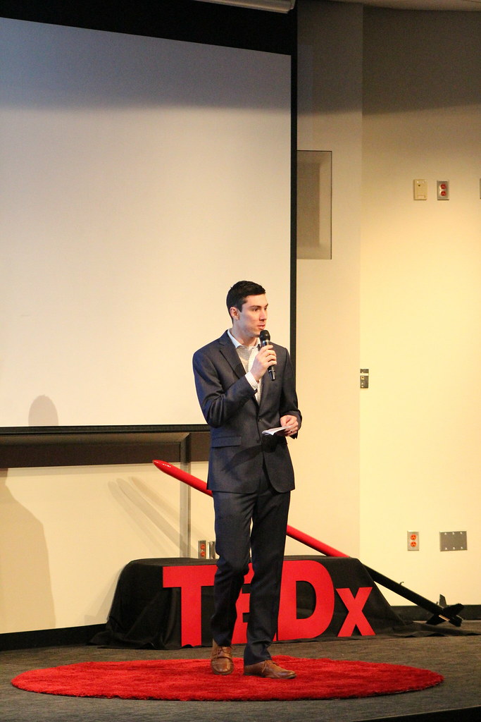 photo by Chloe Belangia Flickr