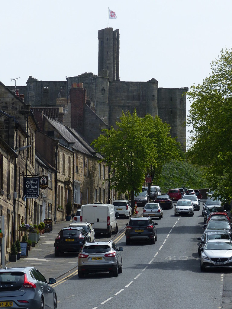 Warkworth, Main Street (4) Andrew Macfarlane Flickr