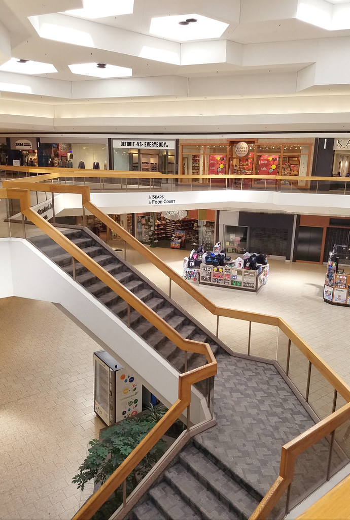 Upper Level Views at Lakeside Mall The Caldor Rainbow Flickr