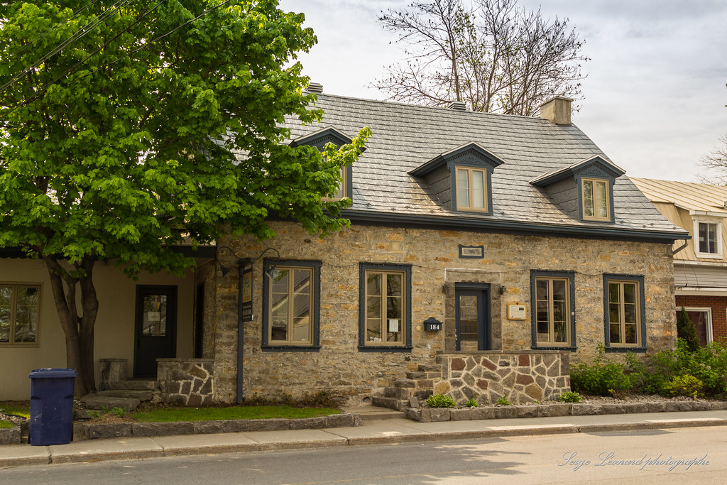 180523 Le vieux SteRose de Laval7035 boul., SainteRose,… Flickr