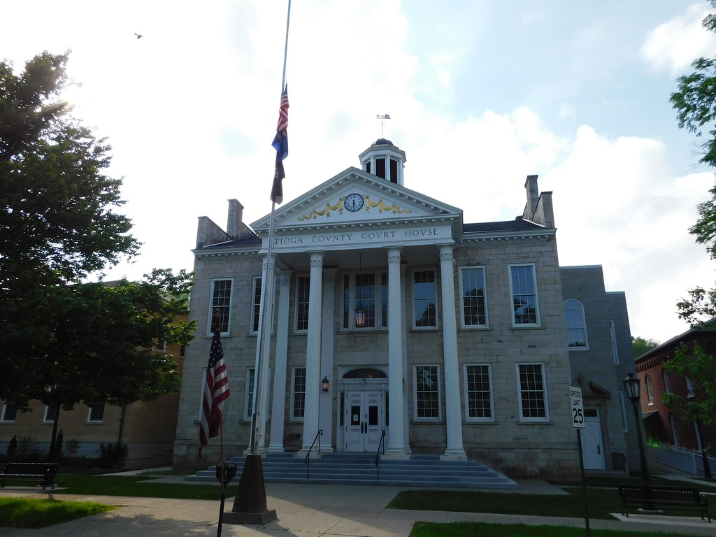 Tioga County Courthouse Wellsboro, Pennsylvania Constructe… Flickr