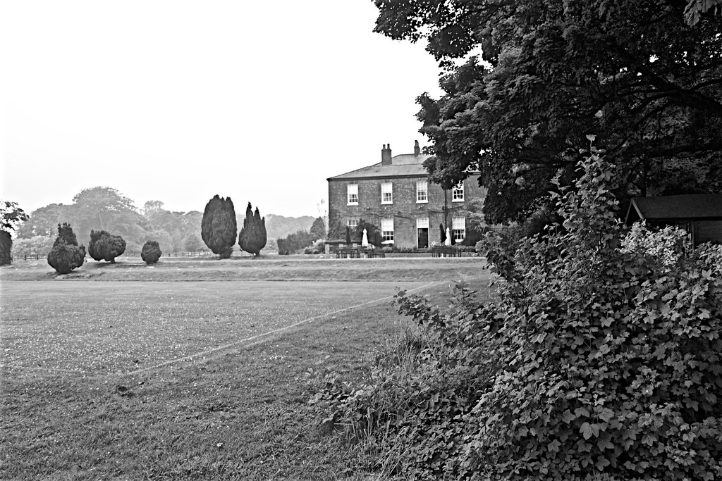 Rowley House Monochrome Rowley Estate grounds In monochrom… Flickr