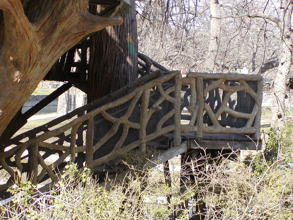 HEB Tree House Witte Museum By Carlos Cortes, concrete f… Flickr